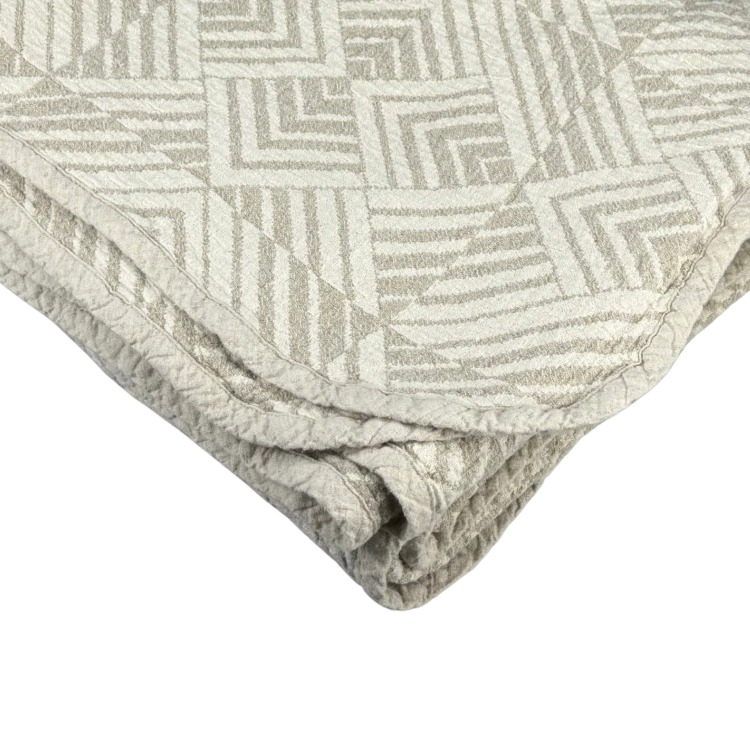 koc-lniany-geometria-len81%-baw19%-190x220cm-7.png