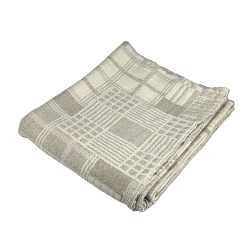 koc-lniany-okna-w-wielkim-mieście-len60%-baw40%-180x210cm-7.png